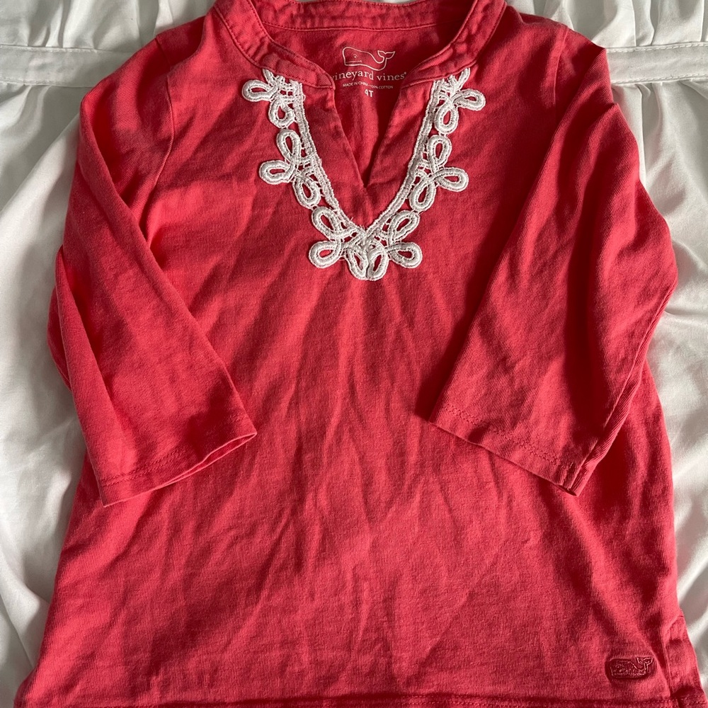 EUC Vineyard Vines Size 4 Girls Top
